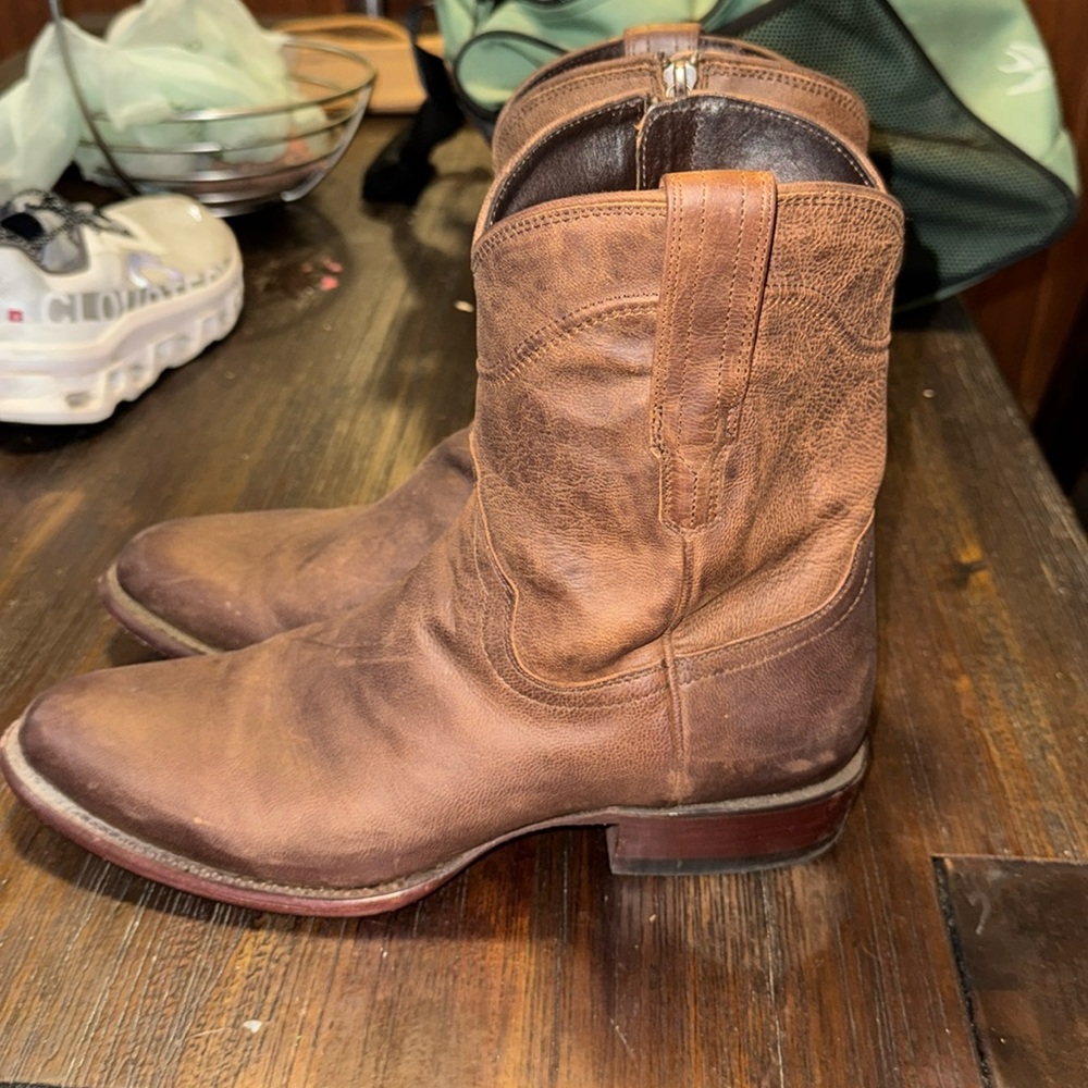 Used Men’s Tecova Boots
